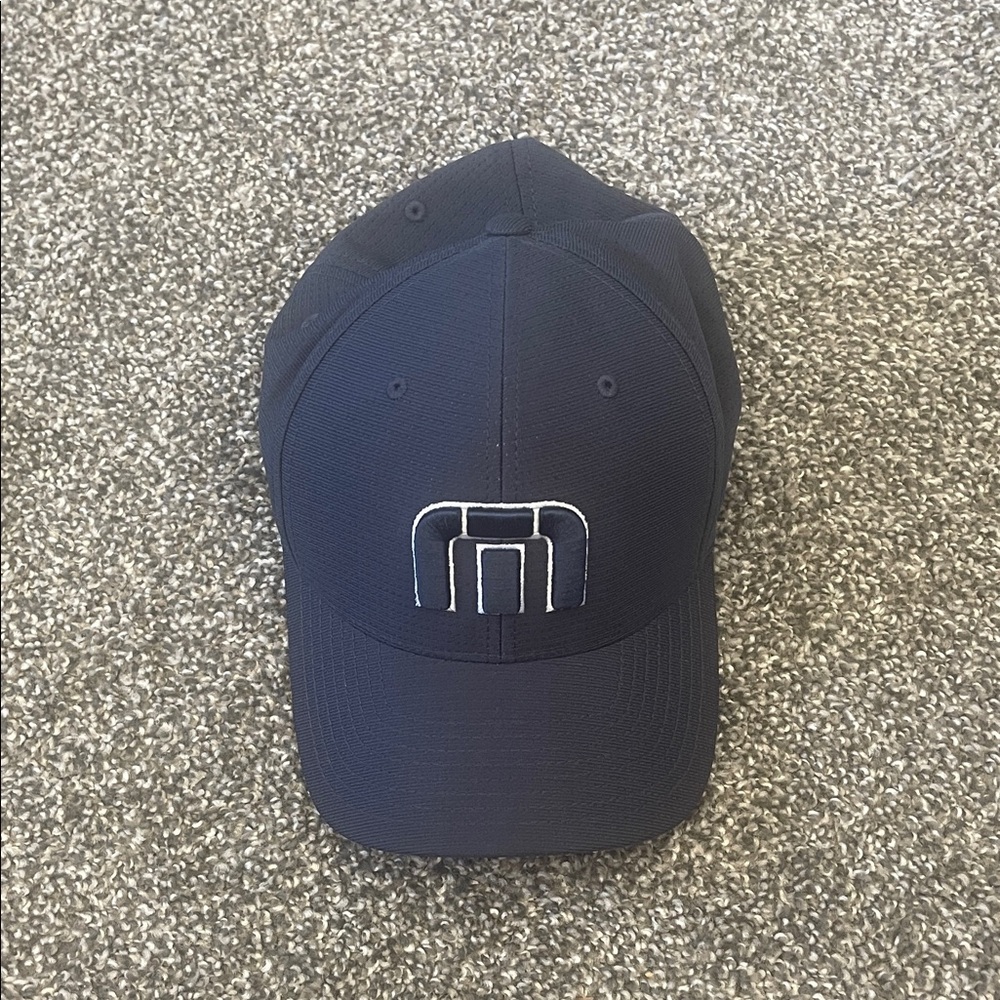 Travis Mathew Navy Golf Fitted L/XL Cap with Embroidered Logo